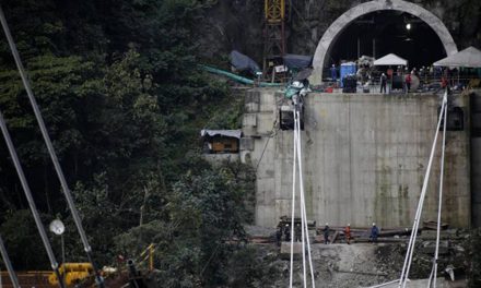 Colapso de puente no puede poner en duda la ingeniería nacional: Gobierno y expertos
