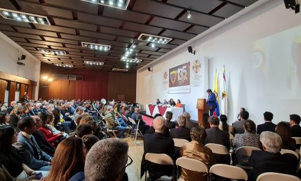 Sesión Solemne 135 años de la SCI: “Un homenaje a los líderes que llevan la bandera del progreso y desarrollo para Colombia”